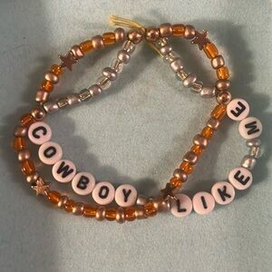 Taylor Swift Friendship Bracelet